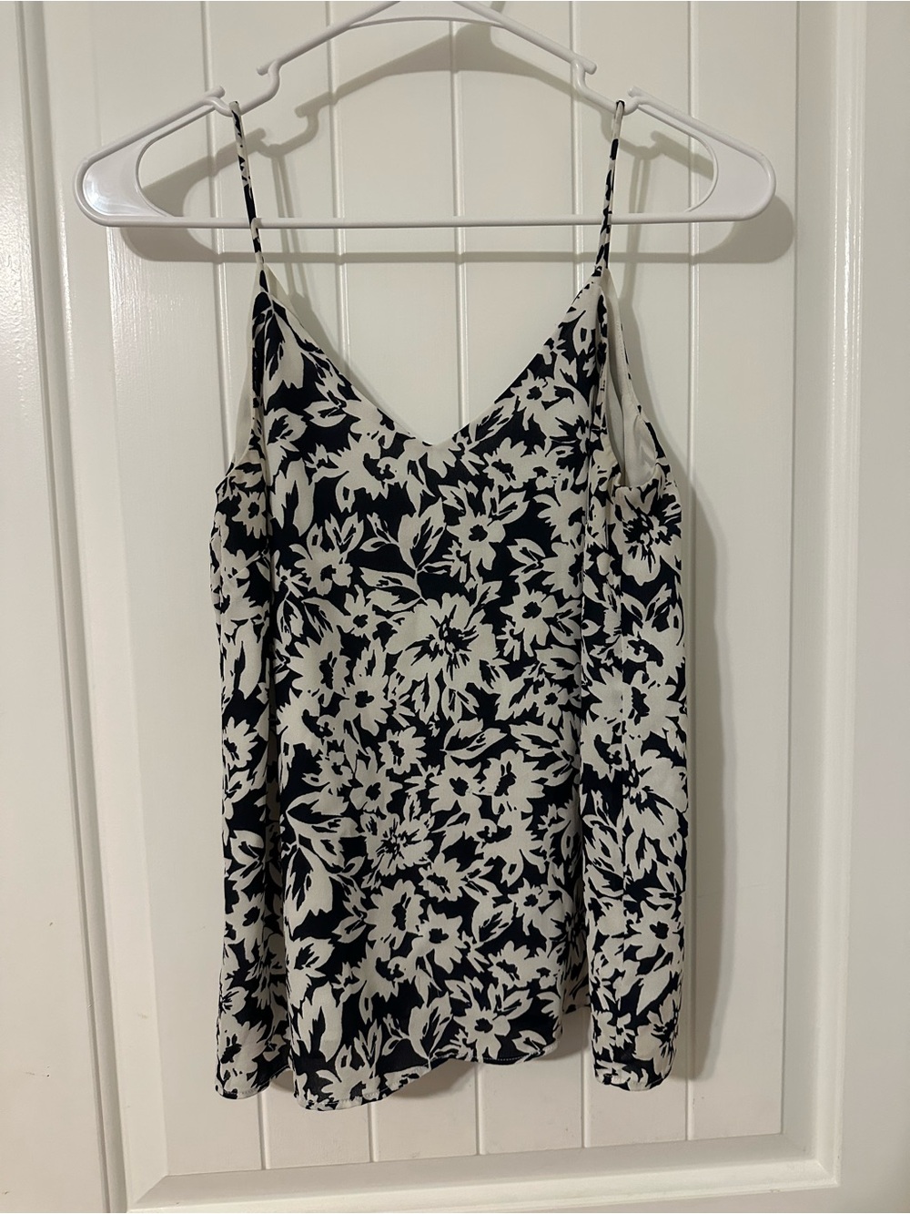 H&M Black and White Floral Spaghetti Strap Cami - Picture 1 of 2